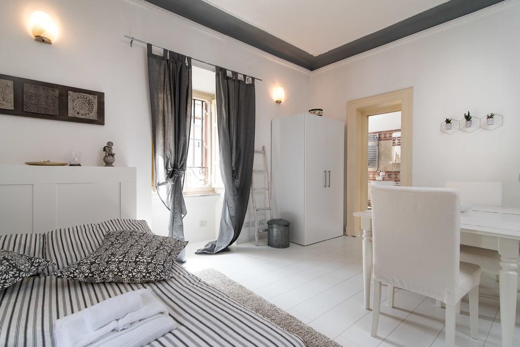 White Borgo Apartment *