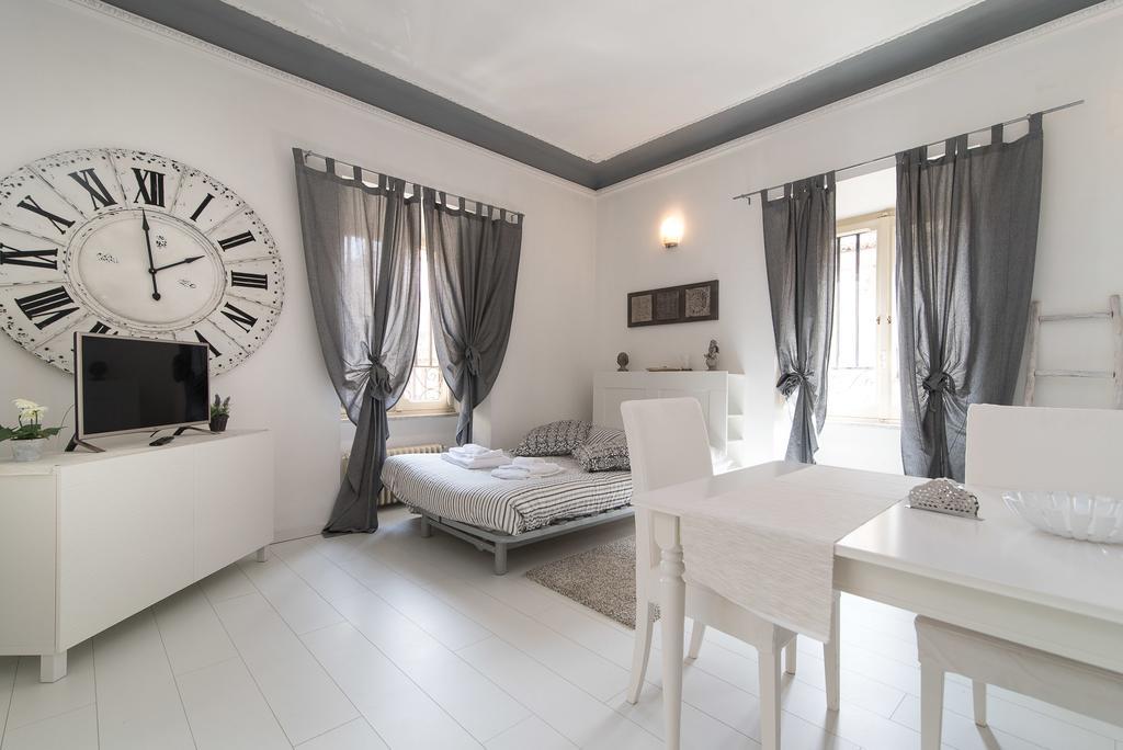 Apartment White Borgo